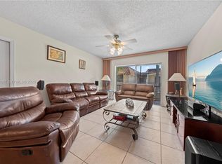 Lakewood Villas Condo, Miami, FL 33155