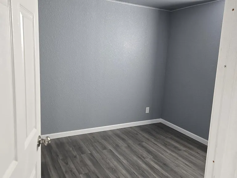 3809 Azalea St — Photo 33