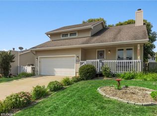 204 24th St, West Des Moines, IA 50265