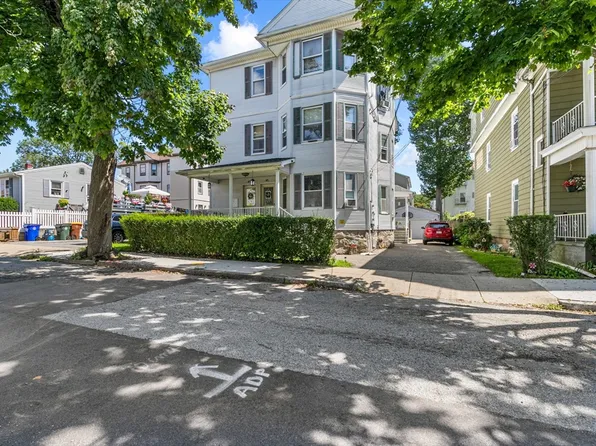 85-87 Shawmut St, Fall River, MA 02720