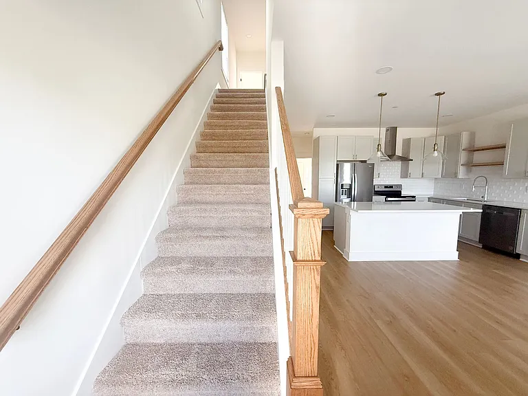 1333 Belfair St — Photo 3