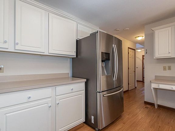 5th image of 36480 Sandy Knoll Dr