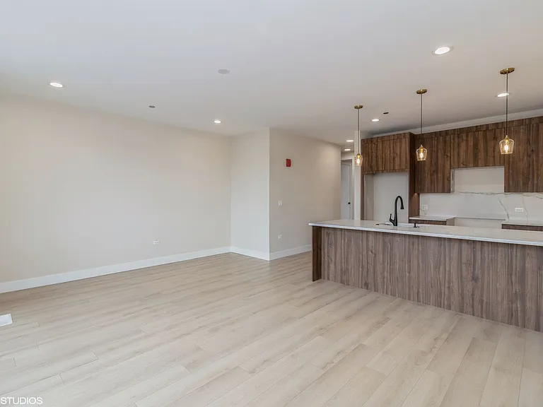 3043 W Irving Park Rd #306 — Photo 3
