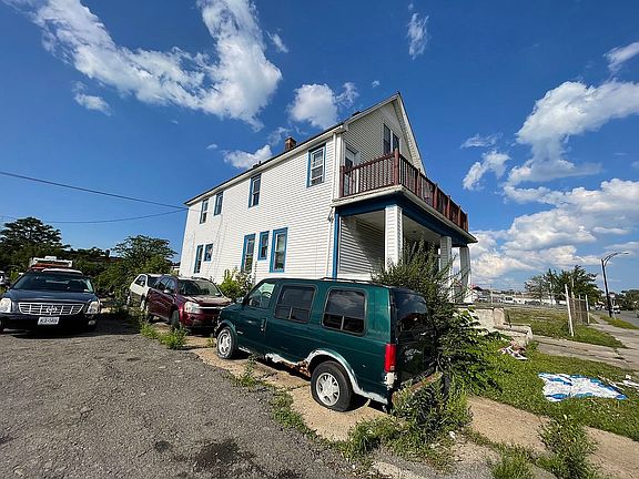 LEFT SIDE FROM STREET