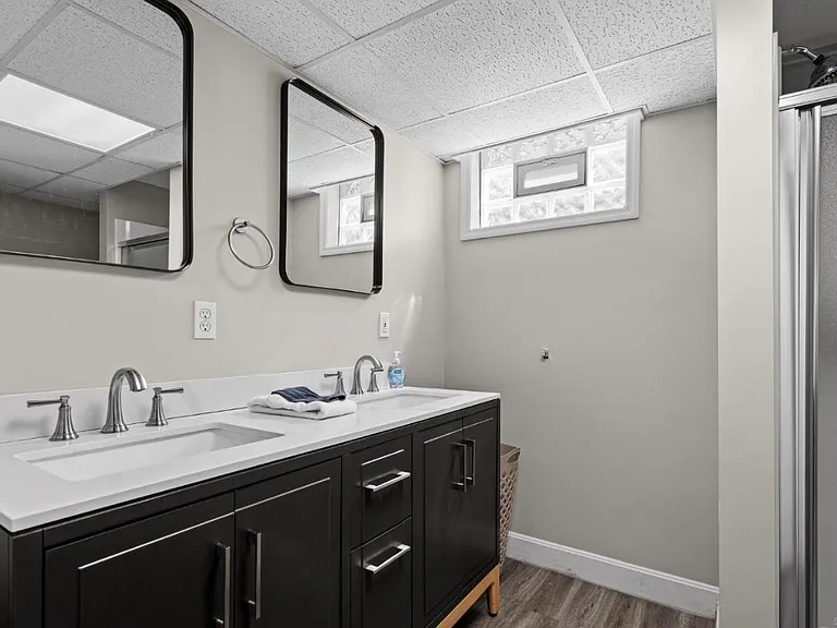 3445 Oak View Pl — Photo 31