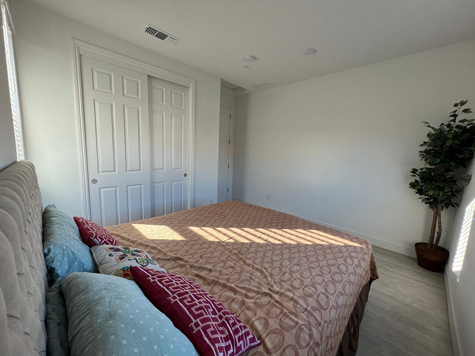 3555 Crawford Dr, Folsom, CA 95630 Zillow