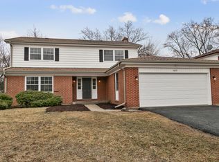 18135 Cherrywood Ln, Homewood, IL 60430