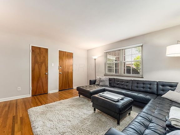3rd image of 1775 Northwest Ct APT J