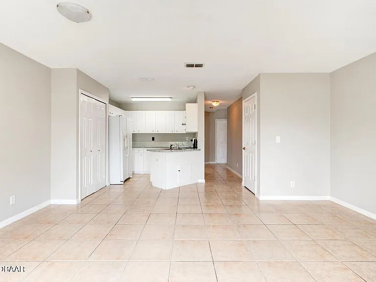 1602 Deer Springs Rd — Photo 7
