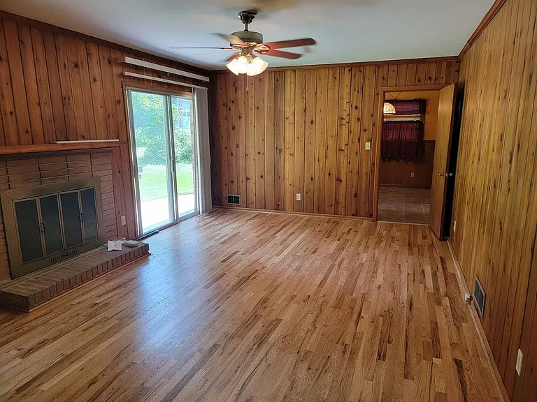 4083 Flintridge Dr — Photo 4