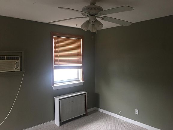 2nd image of 247-21 77th Cres #2