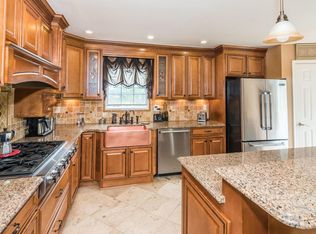 1553 W Front St, Lincroft, NJ 07738