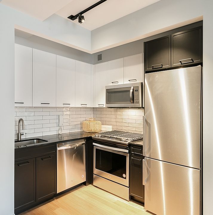 1st image of 63 Wall St APT 2904