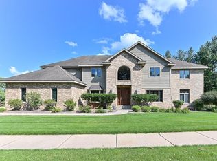 249 Karyl St, Burlington, WI 53105