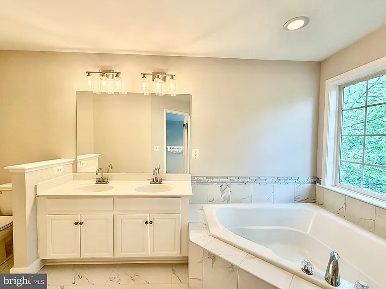 15519 Exmore Ct — Photo 19