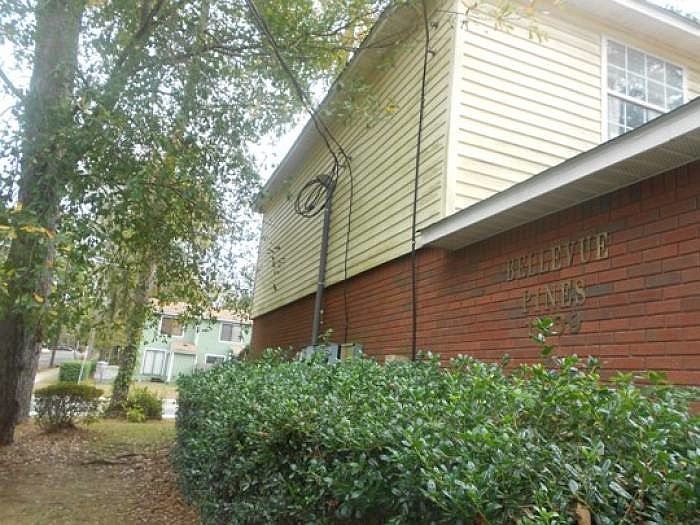 1st image of 1909 Bellevue Way APT D