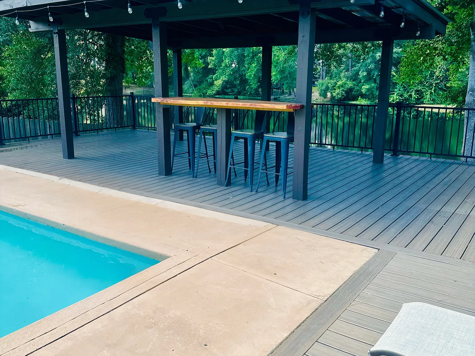 218 McFadyen Dr — Photo 3