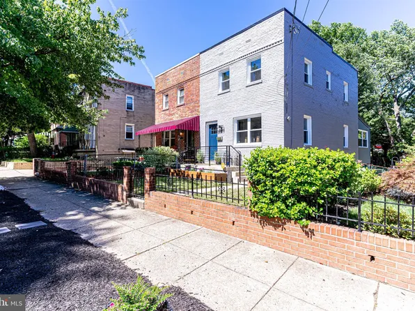 514 45th St NE, Washington, DC 20019