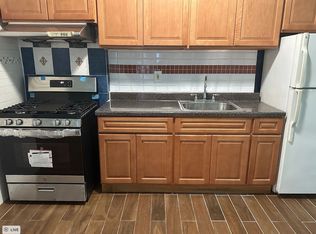 137 Sheridan Ave APT 2, Brooklyn, NY 11208