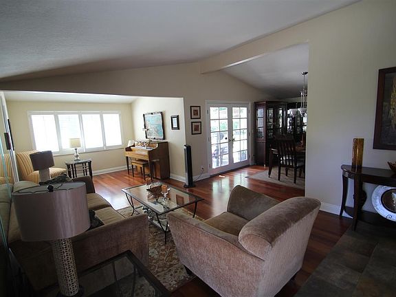 3rd image of 17106 Mandarin Court