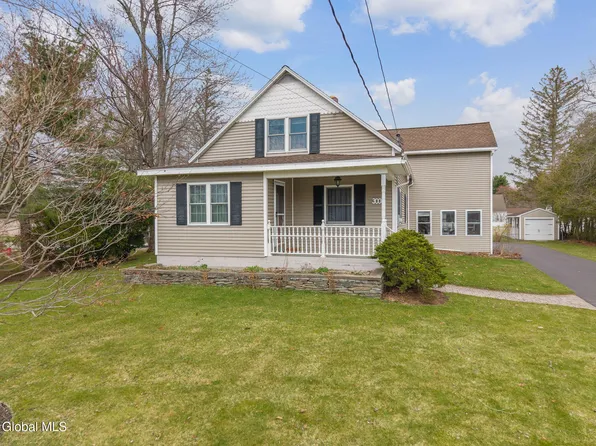 3009 Sunset Lane, Schenectady, NY 12303