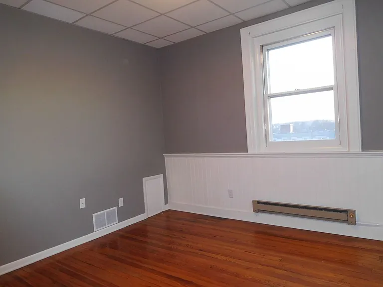 140 Snider Ave — Photo 13