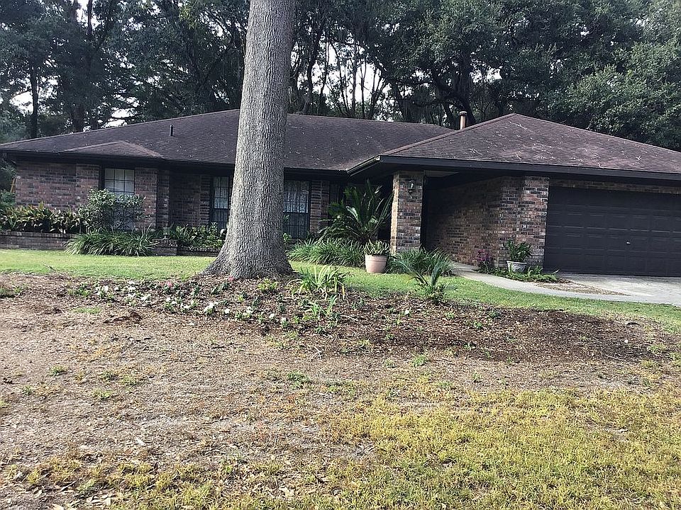 Front yard

