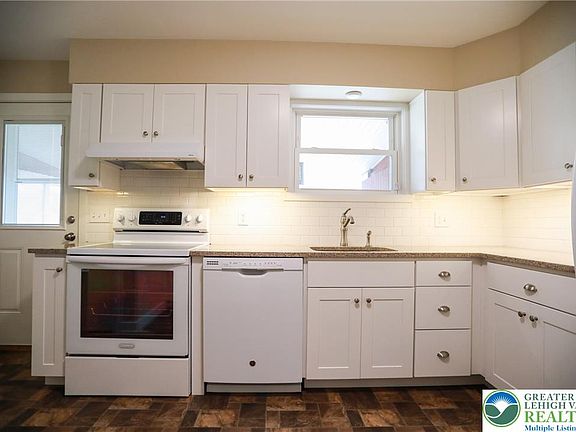 5th image of 632 W Greenleaf St