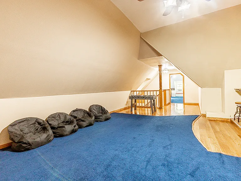1606 S Hyde Park Ave — Photo 39