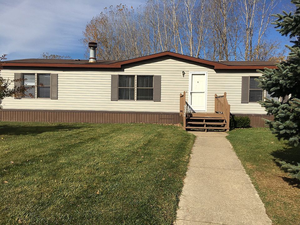 1st image of 9320 White Pine Ct