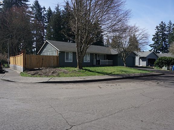 3rd image of 14615 NE 81st St