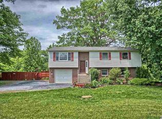 766 Gingrich Ln, Dauphin, PA 17018