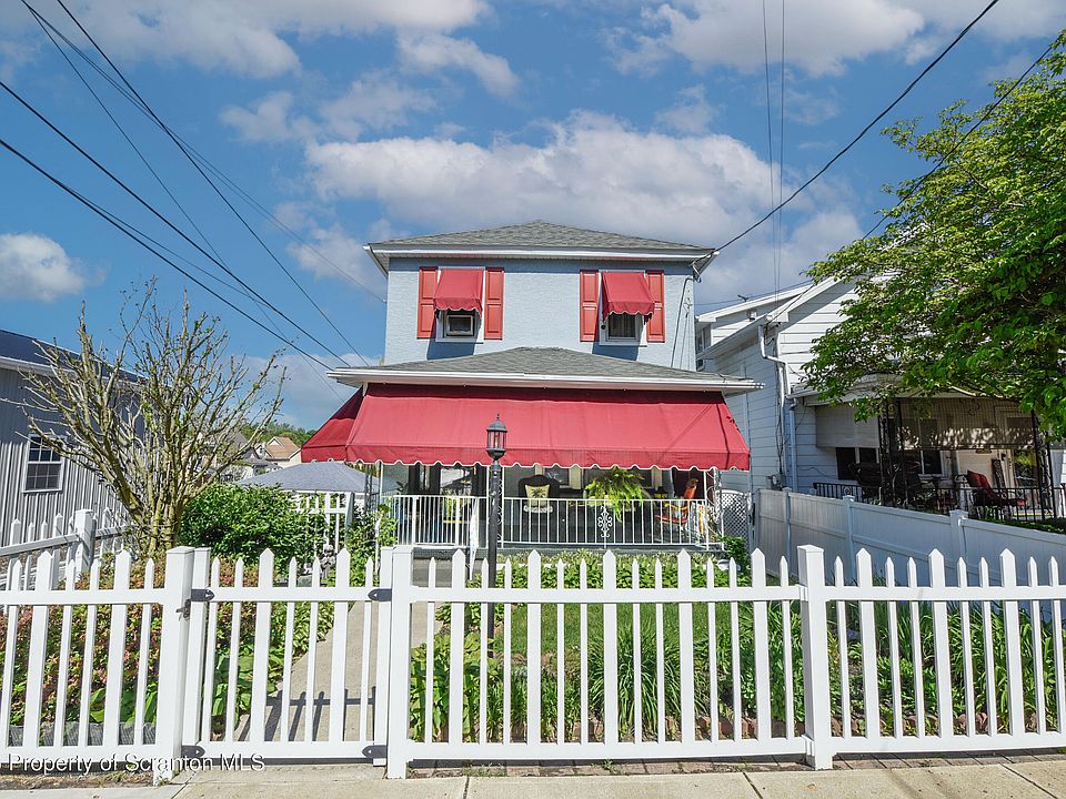 1st image of 520 4th St