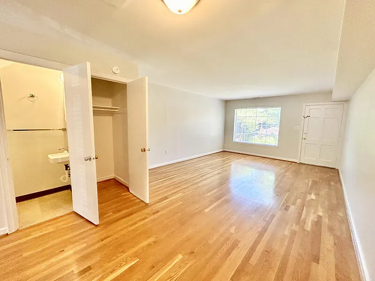1801 Grandin Rd SW #2016 — Photo 13