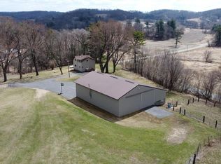 W9604 County Road O, Elroy, WI 53929