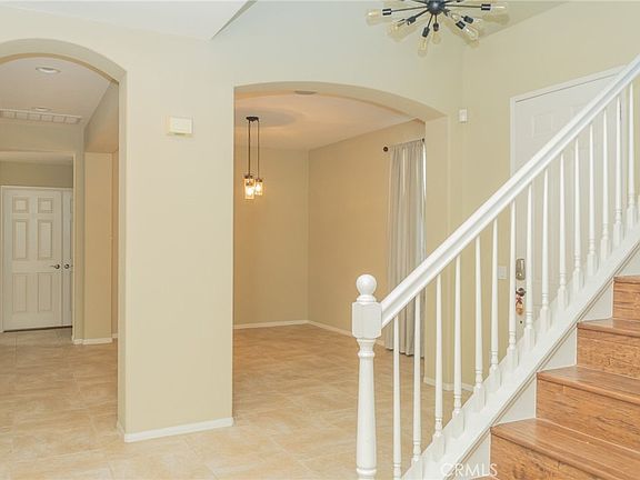 5th image of 31043 Tiverton Rd