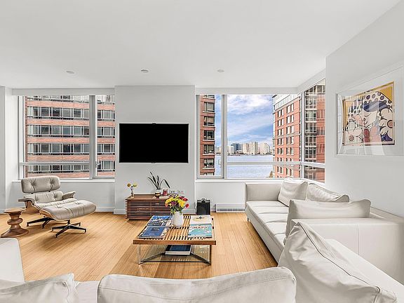 2nd image of 2 River Ter APT 9L