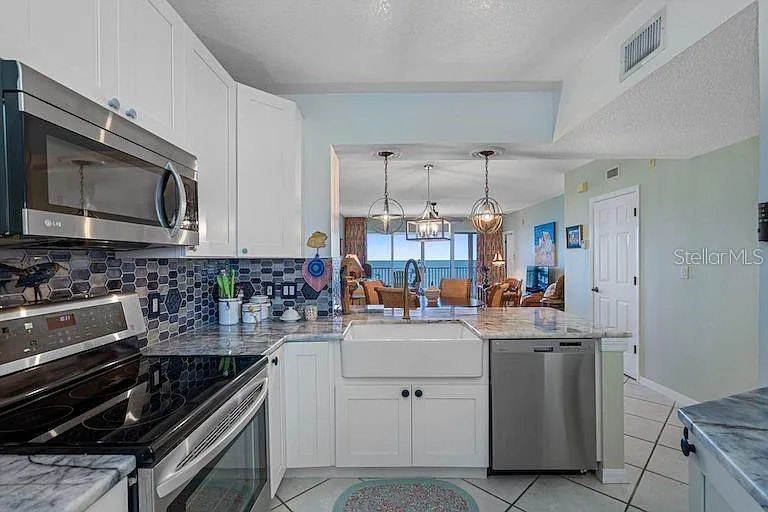 16550 Gulf Blvd #545 — Photo 9