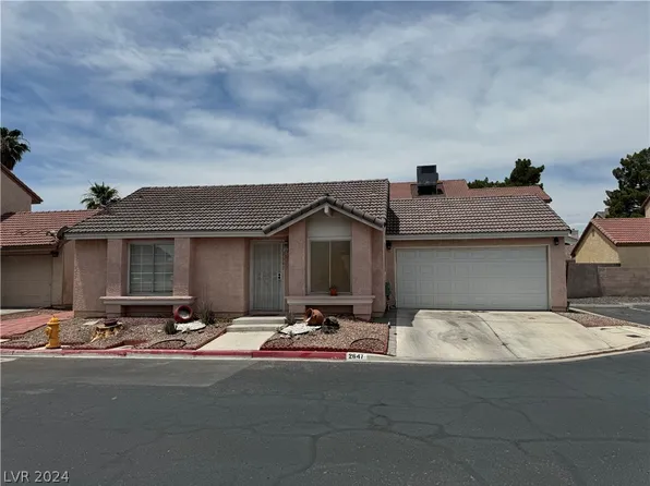 2647 Scotch Heather St, Las Vegas, NV 89142