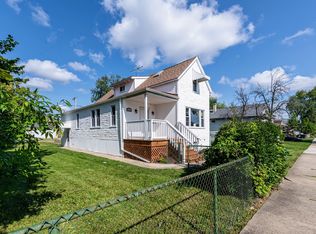 (Undisclosed Address), Brookfield, IL 60513