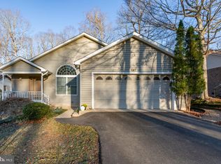 141 Green St, Locust Grove, VA 22508