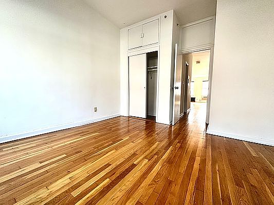 3rd image of 436 E 77th St APT 4A