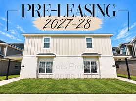 823 S Amarillo Ave, Fayetteville, AR