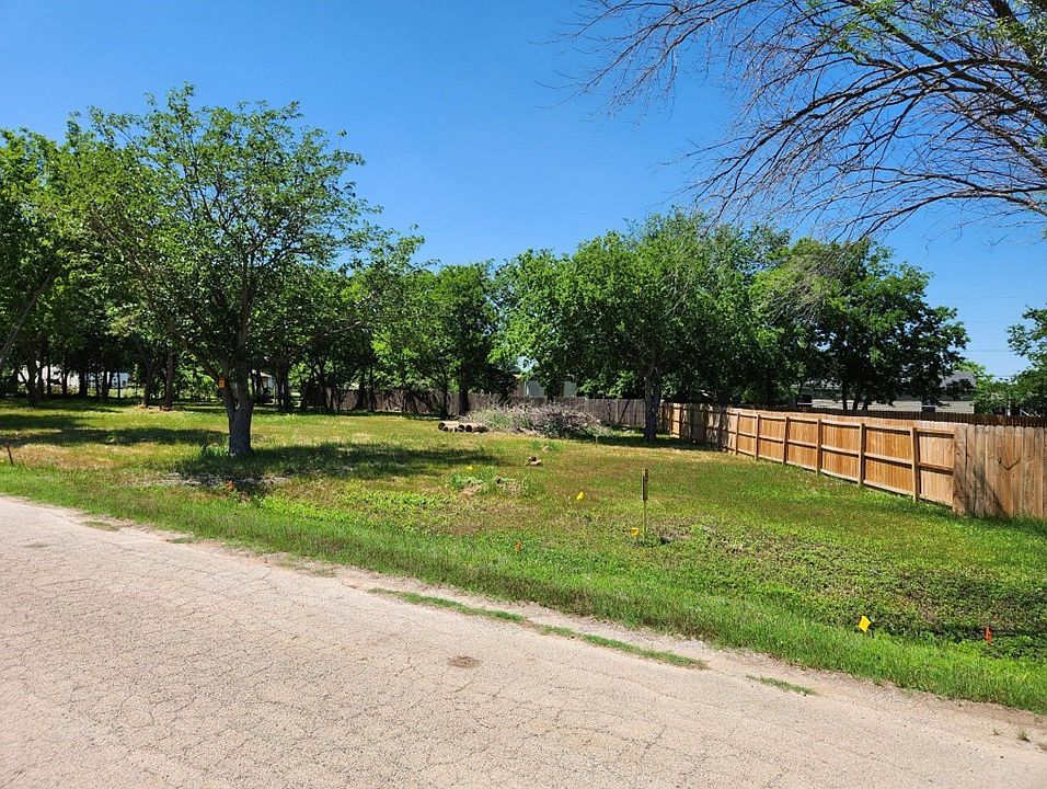 1st image of 4251 Thousand Oaks Dr #A