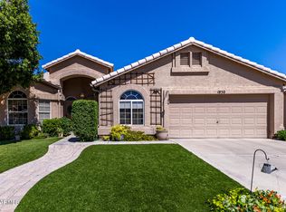 1850 W Desert Ln, Gilbert, AZ 85233