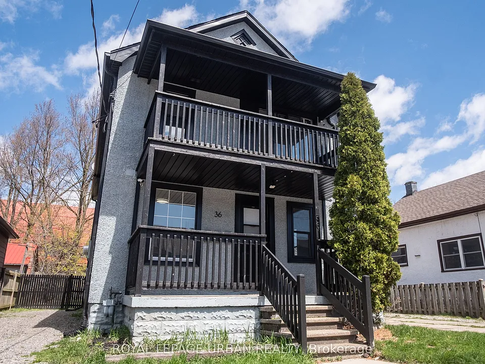 36 Welland St #MAIN FLOOR