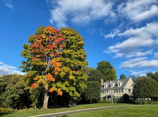 12 Oak Knoll Rd, Ridgefield, CT 06877