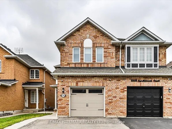 5936 Candlebrook Ct, Mississauga, ON L5V 2V5