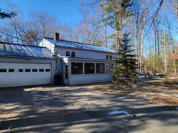 49 Mary Lane, Oakland, ME 04963