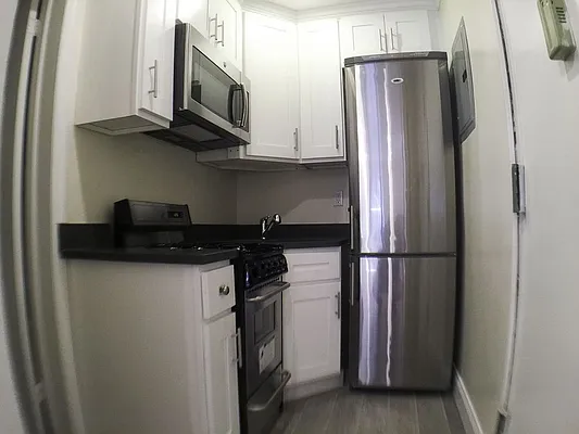 Rented by Francine Realty | media 21